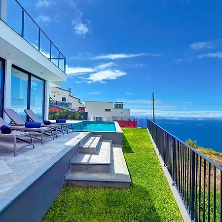 Ohana Ocean View By Lovelystay * Arco da Calheta (Madeira)